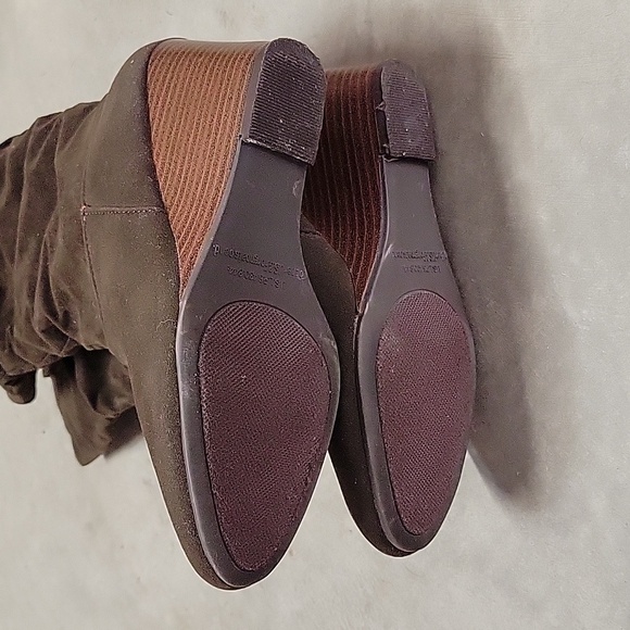 Ladies Rampage Swift Brown faux suede tall boot size 6 - Picture 5 of 7